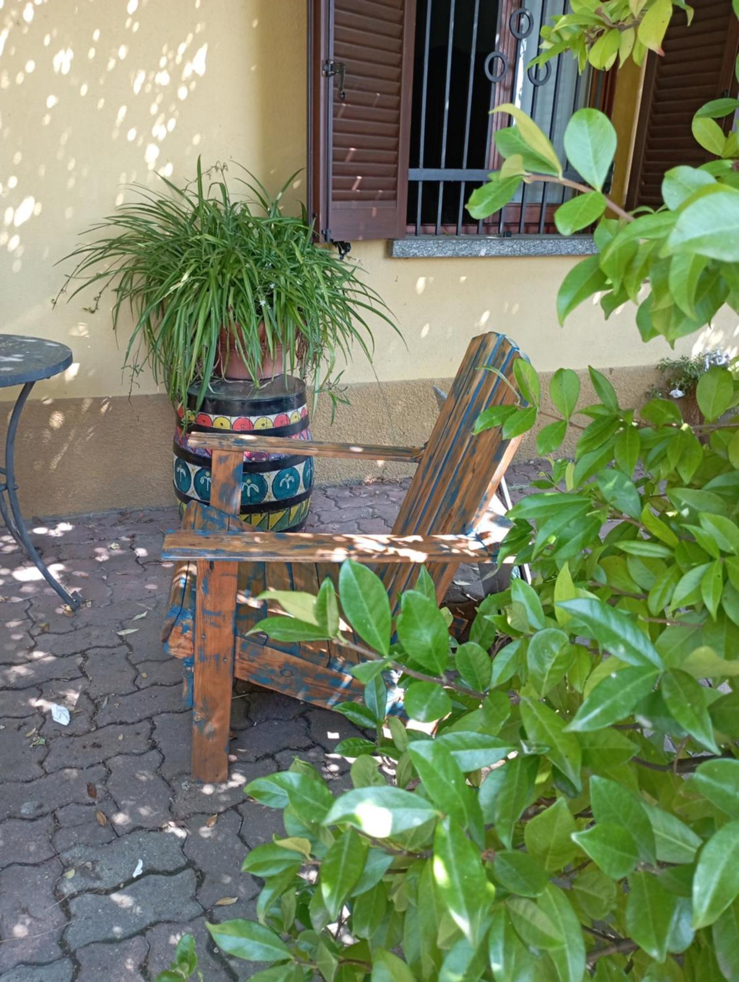 Casa Vacanza Il Colle Del Vento Calosso Exterior photo